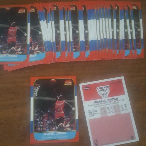 Lot of 25 Michael Jordan 1986/87 Fleer rookie reprint cards Chicago Bulls - Picture 1 of 3